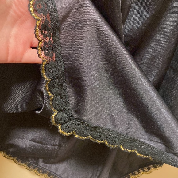 Vintage Stroke of Midnight Nightgown - Picture 6 of 11